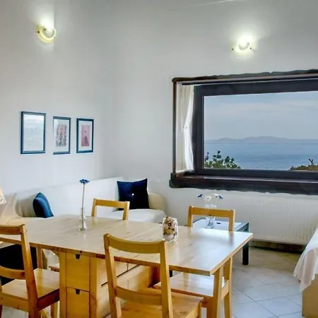 Katevi Luxury Seafront *