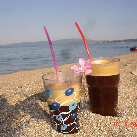 فيلة Katevi Luxury Seafront *