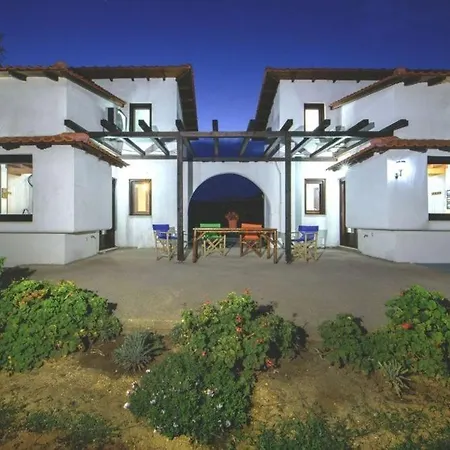 Katevi Luxury Seafront * Ierissos