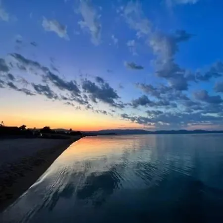 Katevi Luxury Seafront Ierissos