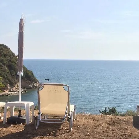 Katevi Luxury Seafront Villa Jeriszósz