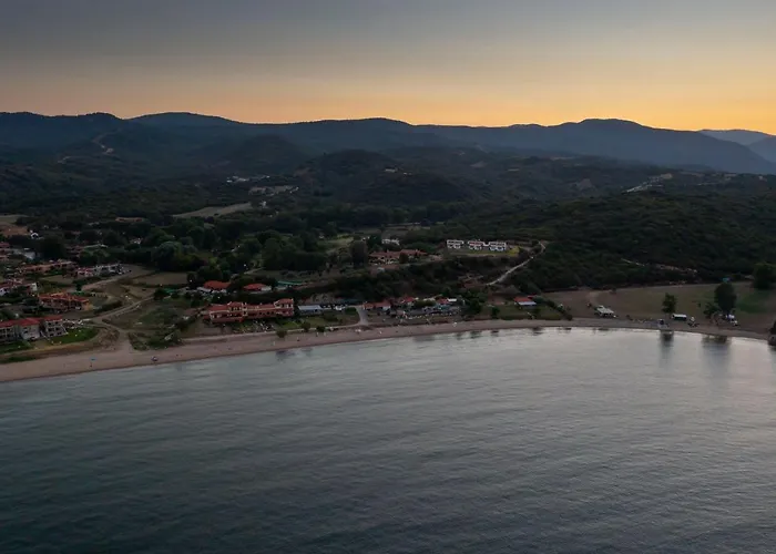 Katevi Luxury Seafront Ierissos