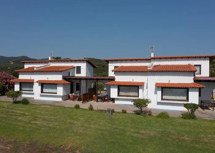 Katevi Luxury Seafront Ierissos